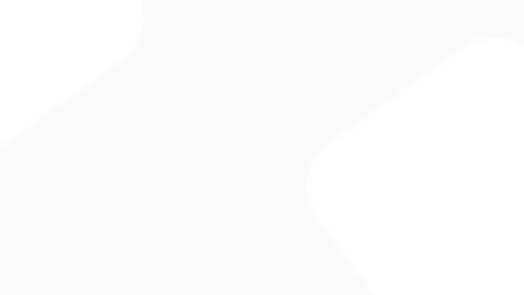 李昊桐66杆领跑南非公开赛首轮，三将同列第二