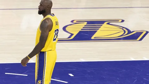 传奇门将佩佩：马德里皇族永恒的致敬之旅